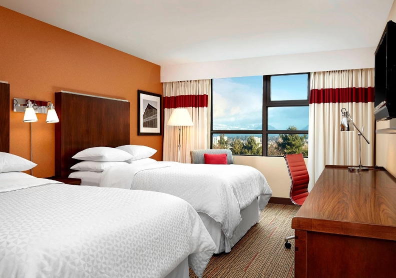 Vancouver Airport Hotels Park And Fly www.grandparkhotelvancouverairport.com